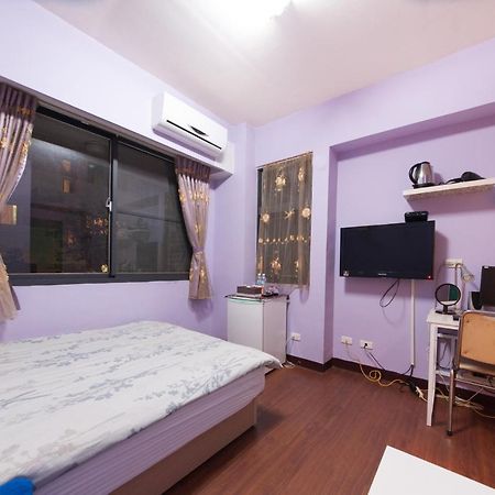 Feng Jia Homestay Ταϊχούνγκ Εξωτερικό φωτογραφία